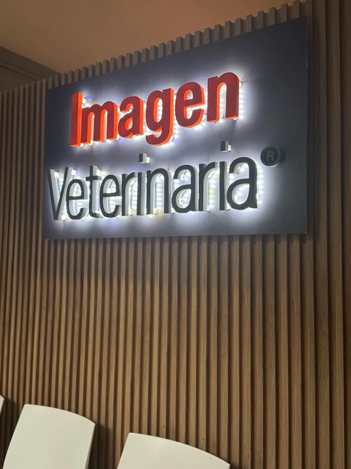 Imagen Veterinaria, Caballito