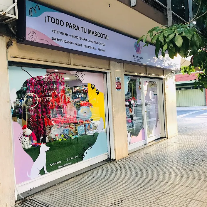 Petit Pets – Boutique & Vet
