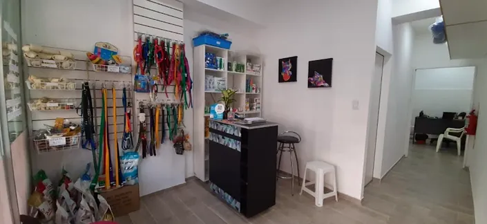 Veterinaria Urquiza, Villa Urquiza